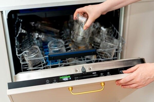 ⓒ게티이미지뱅크(식기세척기)