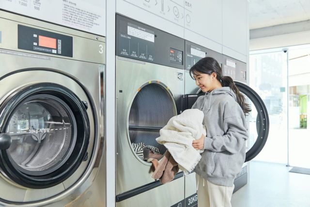 ⓒ게티이미지뱅크(이불 세탁)
