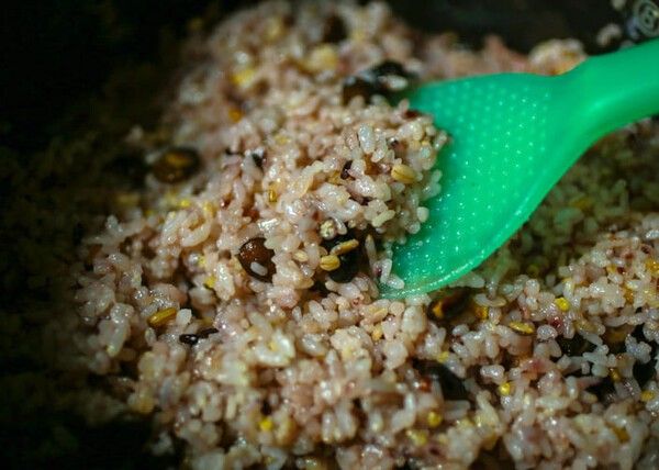 ⓒ게티이미지뱅크(잡곡밥)