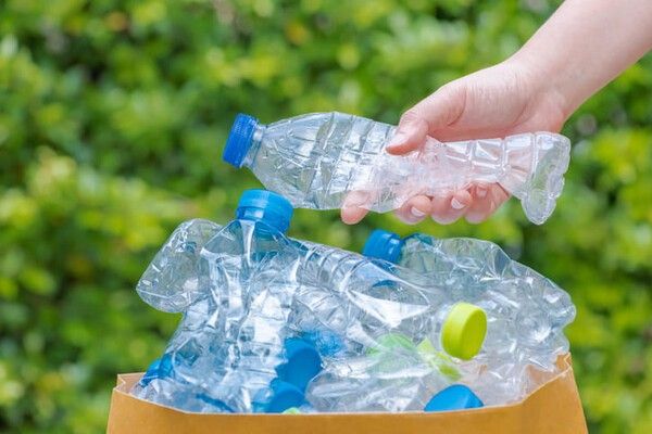 ⓒ게티이미지뱅크(페트병)