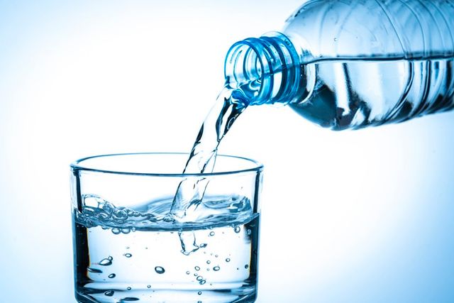 ⓒ게티이미지뱅크(페트병 물)