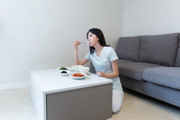 ⓒ게티이미지뱅크(혼밥)