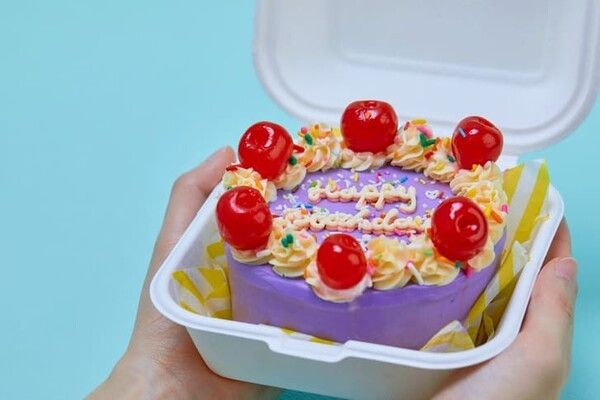 ⓒ게티이미지뱅크(레터링 케이크)