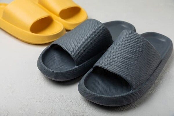 ⓒ게티이미지뱅크(욕실 슬리퍼)