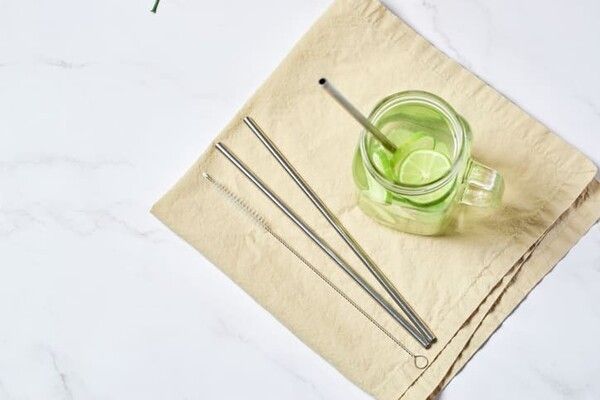 ⓒ게티이미지뱅크(스테인리스 빨대)