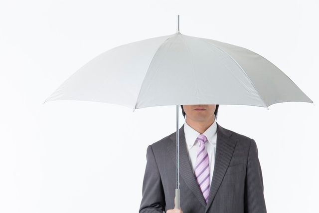 ⓒ게티이미지뱅크(우산 쓴 사람)