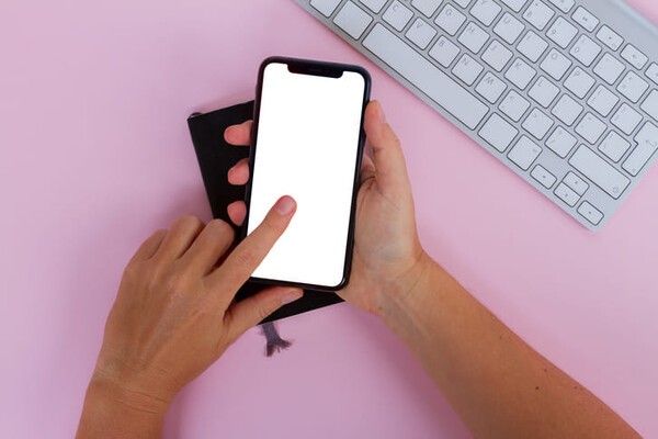 ⓒ게티이미지뱅크(아이폰)