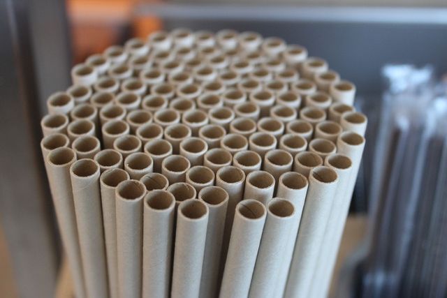 ⓒ게티이미지뱅크(종이빨대)