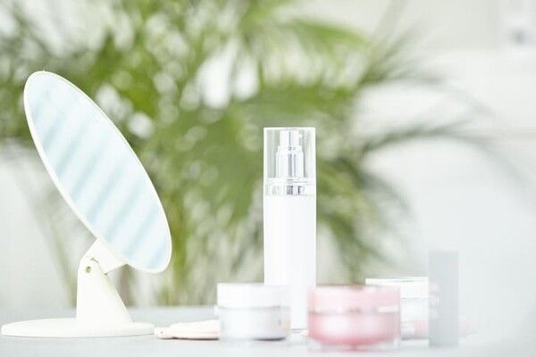 ⓒ게티이미지뱅크(화장품)