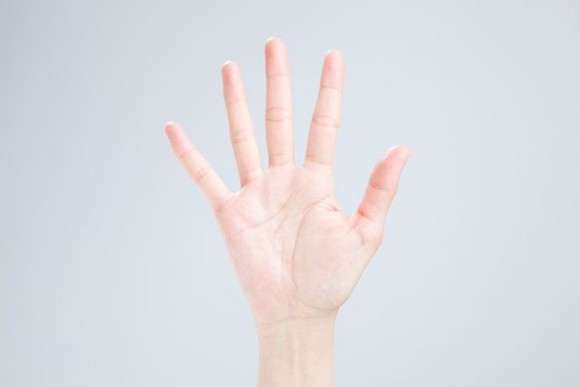 ⓒ게티이미지뱅크(사람손)