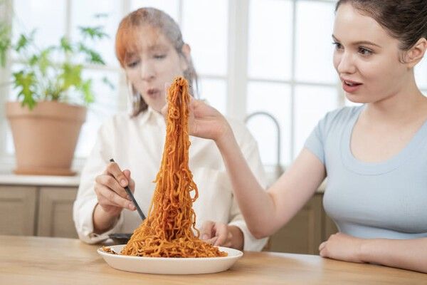 ⓒ게티이미지뱅크(불닭볶음면)