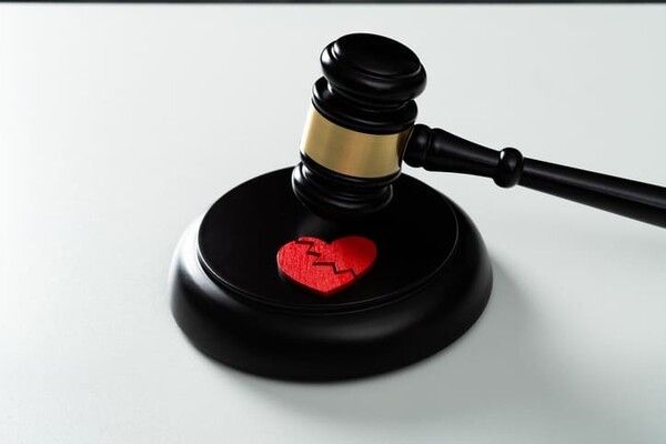 ⓒ게티이미지뱅크(불륜)