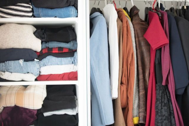 ⓒ게티이미지뱅크(옷장 정리)