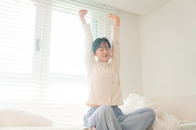 ⓒ게티이미지뱅크(기상하는 여성)