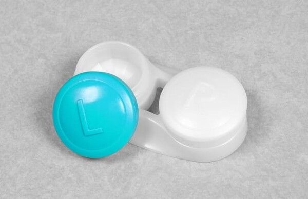 ⓒ게티이미지뱅크(렌즈 케이스)