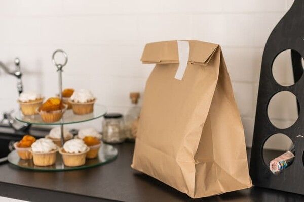 ⓒ게티이미지뱅크(종이 봉투)