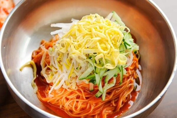 ⓒ게티이미지뱅크(비빔국수)