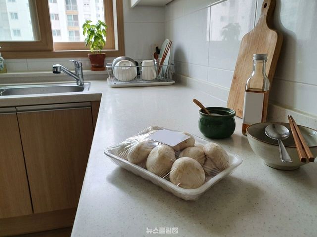 버섯 보관 방법 / 기사 이해를 돕기 위한 AI 이미지