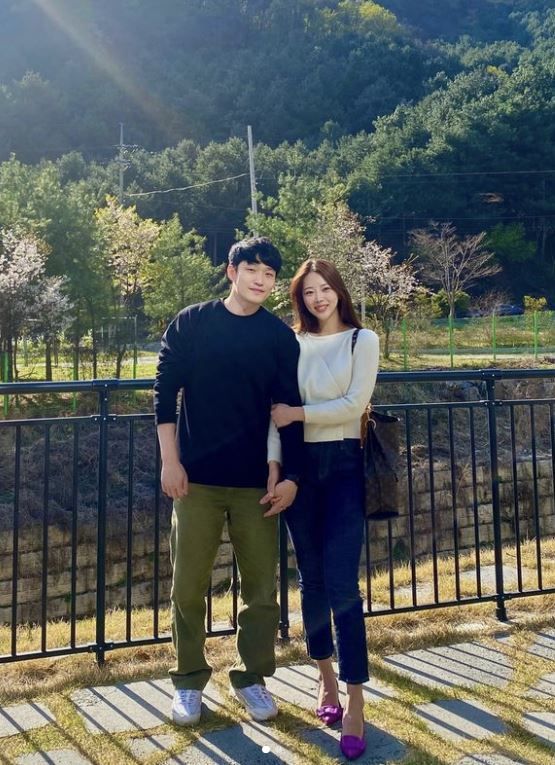  '돌싱글즈3'에 출연했던 유현철과&nbsp;'나는솔로' 10기 옥순 사진 / 옥순 인스타그램 사진 캡처