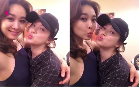 과거 부터 절친한 사이였던 송혜교와 옥주현&nbsp;