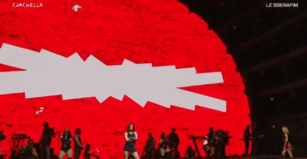 르세라핌 코첼라 무대