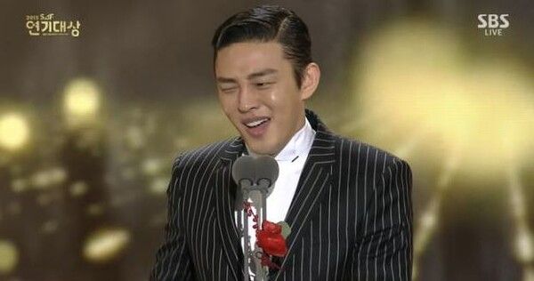 유아인 1인 기획사 소속사 마약 논란 