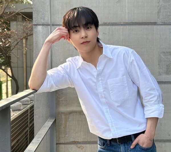 시우민 뮤직뱅크 폭로 솔로앨범 소속사 첸백시 사건