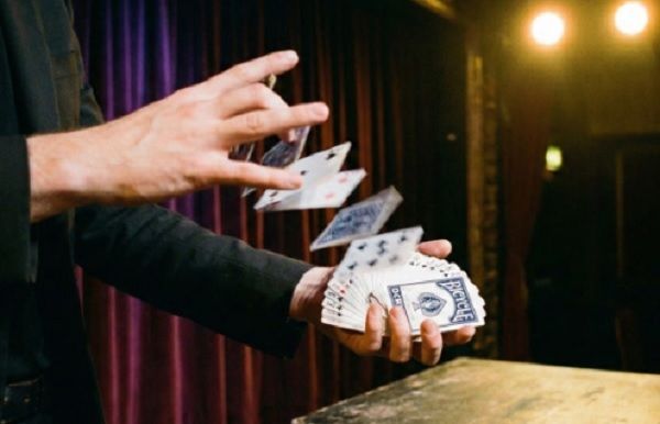 틱톡 구독자 51만 마술사 방화 누구 논란