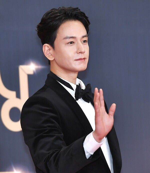 임주환 쿠팡 목격담 배우 차기작 물류센터 일용직