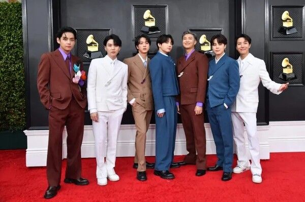 방탄소년단 BTS 광화문 공연 통제 논란 건물