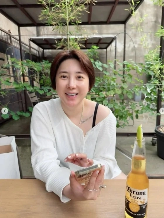 서인영 동생 얼굴 가족사 복귀 새어머니