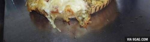 역대급 칼로리의 피자 무려 8,789 칼로리