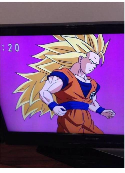 현재 욕 많이 먹고 있는 드래곤볼 슈퍼 작화가