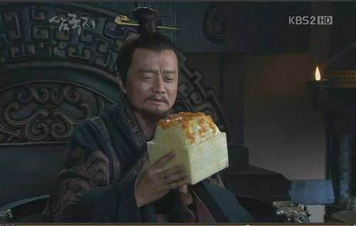 주문하신 허니브레드나오셨습니다.jpg