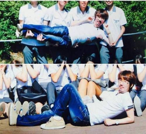 학생이 안 웃겨서 선생이 웃기는 졸업사진