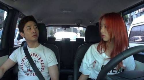 친남매가 서로를 바라보는 눈빛.jpg