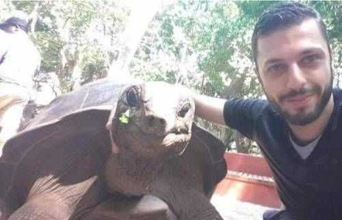 이번 집사는 좀 오래살아야 할텐데...