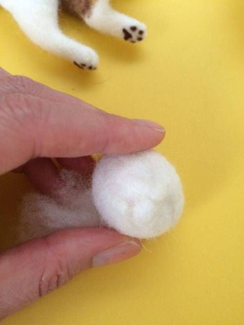 고양이 털로 만든 고양이