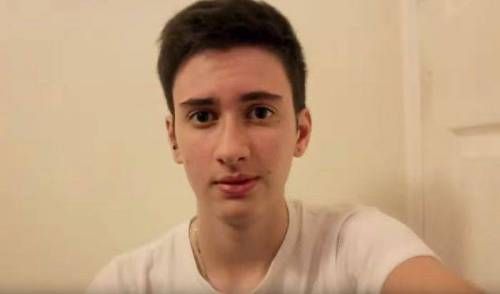 3년간 남성호르몬 복용한 여자