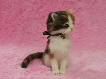 털실로 만든 고양이.jpg