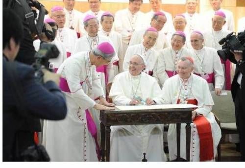 교황의 방명록.jpg