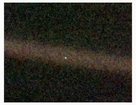 보이저호가 찍은 지구 사진.jpg