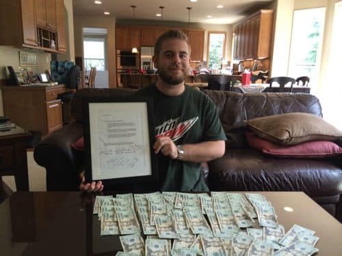 13년간 계약한 남자.jpg