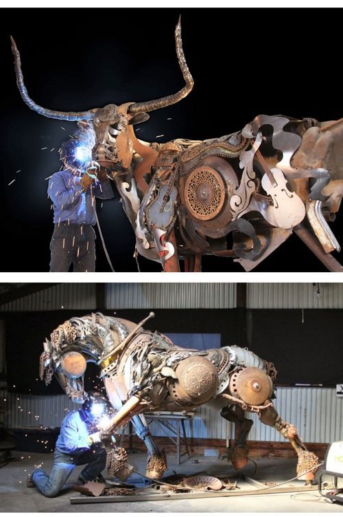 동물 모양의 메탈 조형물