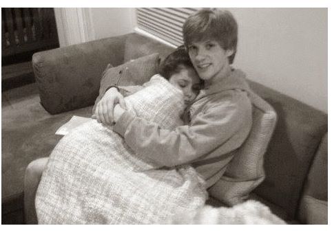 여초카페에서 투표한 스킨십 순위