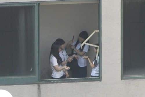 여고생들의 휴식시간.jpg