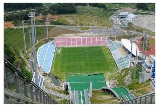 우리나라의 특이한 축구장