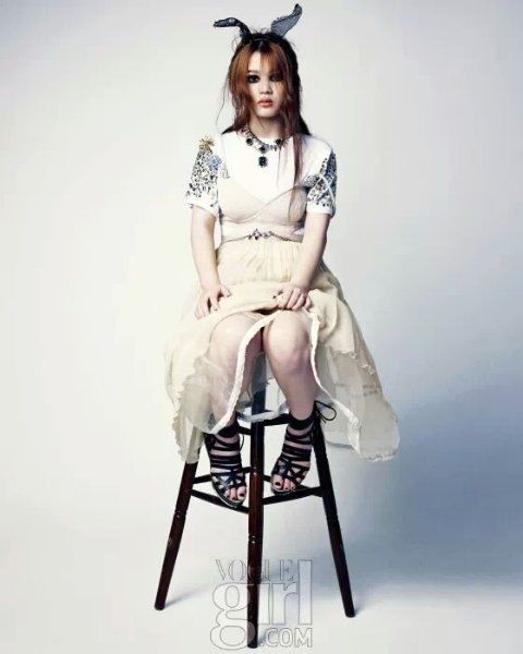 안타까운 연예인 화보류.jpg