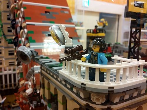 대형마트의 레고부스.jpg