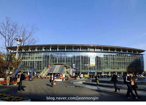 부산역의 변천사.jpg